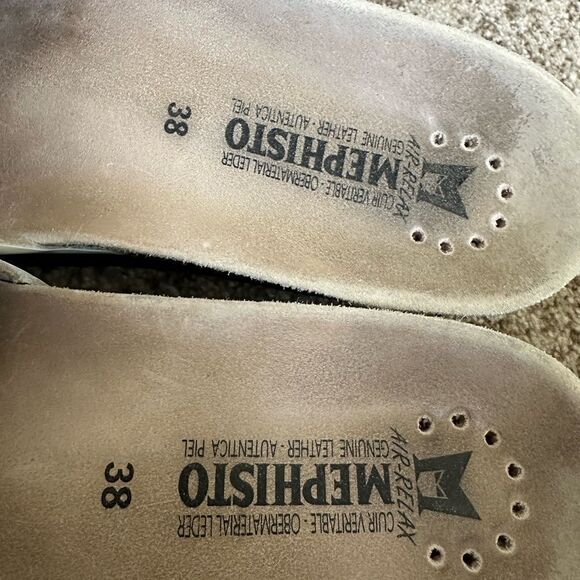 Mephisto White Patent Leather Slide-on Sandals 38 - Picture 4 of 5